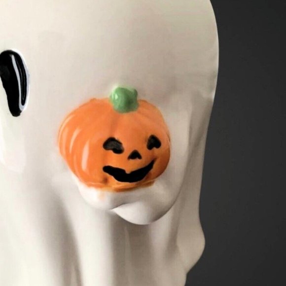NEW RARE Halloween Ghost Mug holding a Jack O Lantern Mug 16 OZ Ceramic - Picture 3 of 6